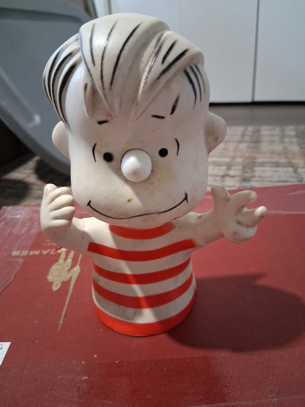 Vintage Avon Linus Cartoon Character Figure Soap Holder Bath Toy